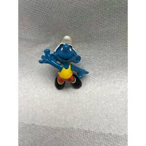 Schleich Smurf PVC Figure Peyo 1980 Vintage basketball